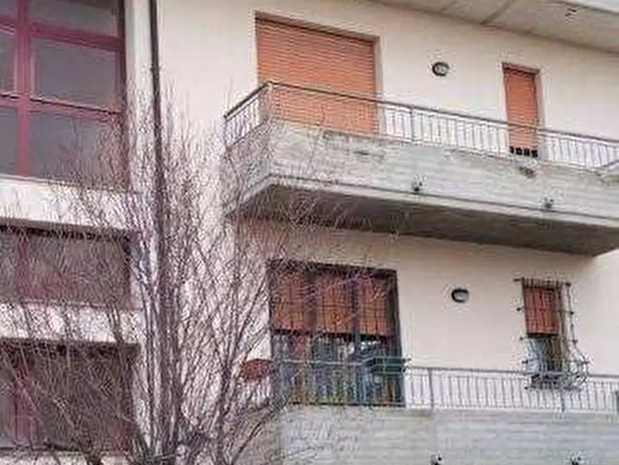 Immagine 2 di Appartamento in vendita  in Via Longara a Forli'