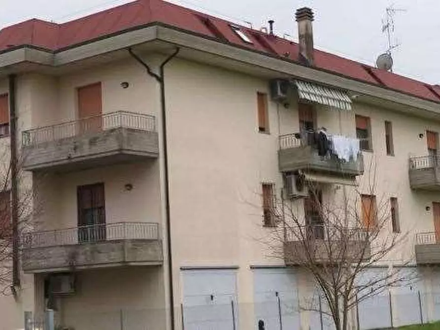 Immagine 4 di Appartamento in vendita  in Via Longara a Forli'