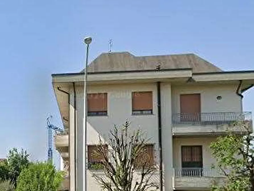 Immagine 9 di Appartamento in vendita  in Via Longara a Forli'