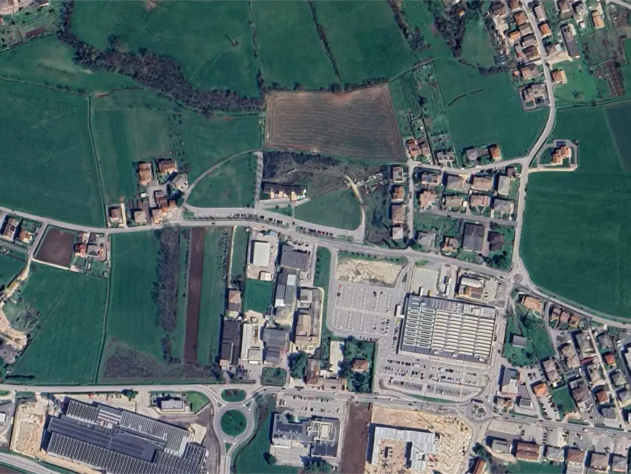 Immagine 1 di Terreno edificabile in vendita  in Via Luigi Albanese a Cornedo Vicentino