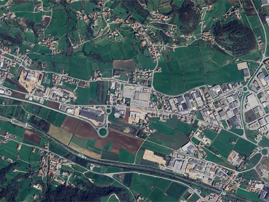 Immagine 2 di Terreno edificabile in vendita  in Via Luigi Albanese a Cornedo Vicentino