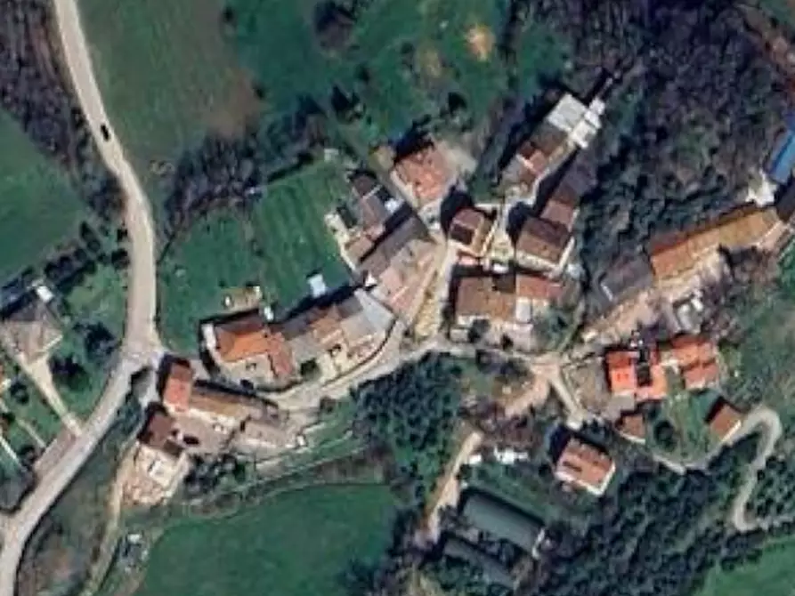 Immagine 9 di Stabile in vendita  in Via Covolo Alto a Montecchio Maggiore