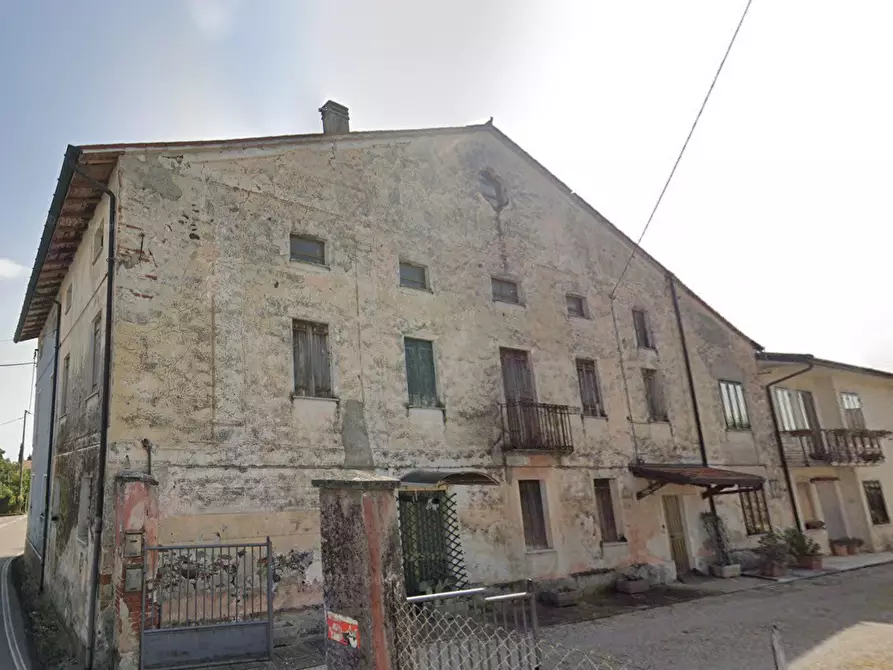 Immagine 13 di Casa indipendente in vendita  in Via Pozzo a Colceresa