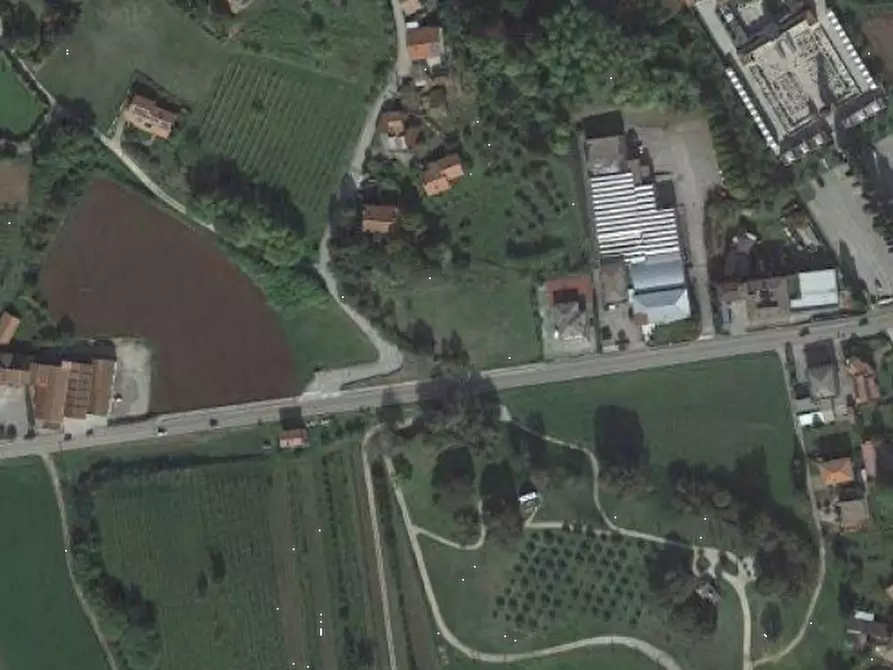 Immagine 32 di Appartamento in vendita  in Via Monte Ortigara a Colceresa