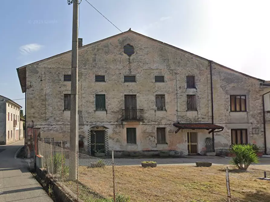 Immagine 2 di Casa indipendente in vendita  in Via Pozzo a Colceresa