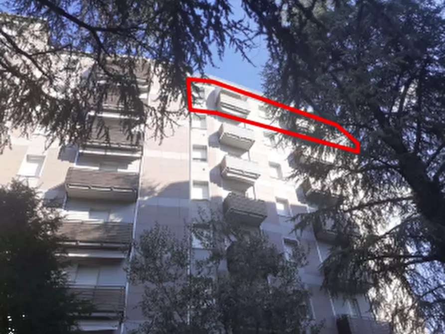 Immagine 2 di Appartamento in vendita  in Via Montefiorino a Reggio Nell'emilia