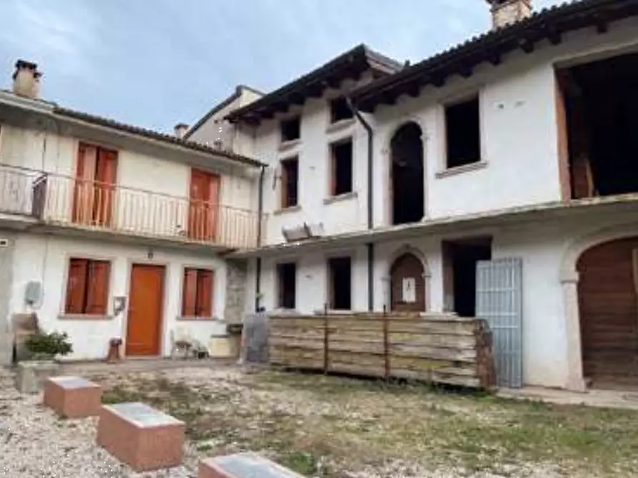 Immagine 12 di Casa indipendente in vendita  in Via Salvadori a Arzignano
