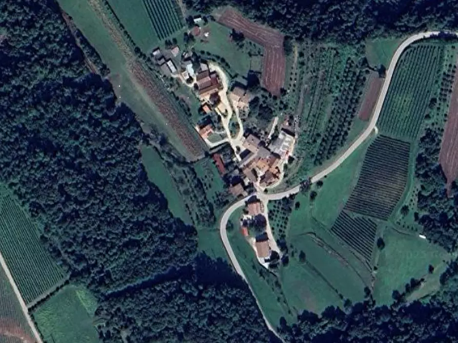 Immagine 14 di Casa indipendente in vendita  in Via Salvadori a Arzignano