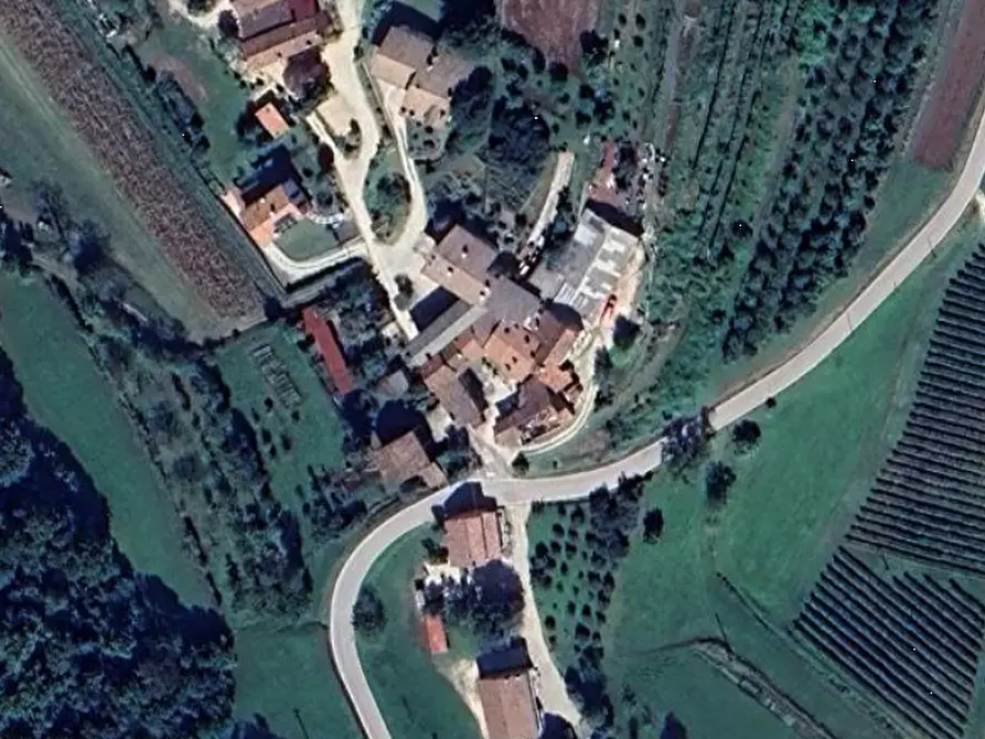 Immagine 15 di Casa indipendente in vendita  in Via Salvadori a Arzignano