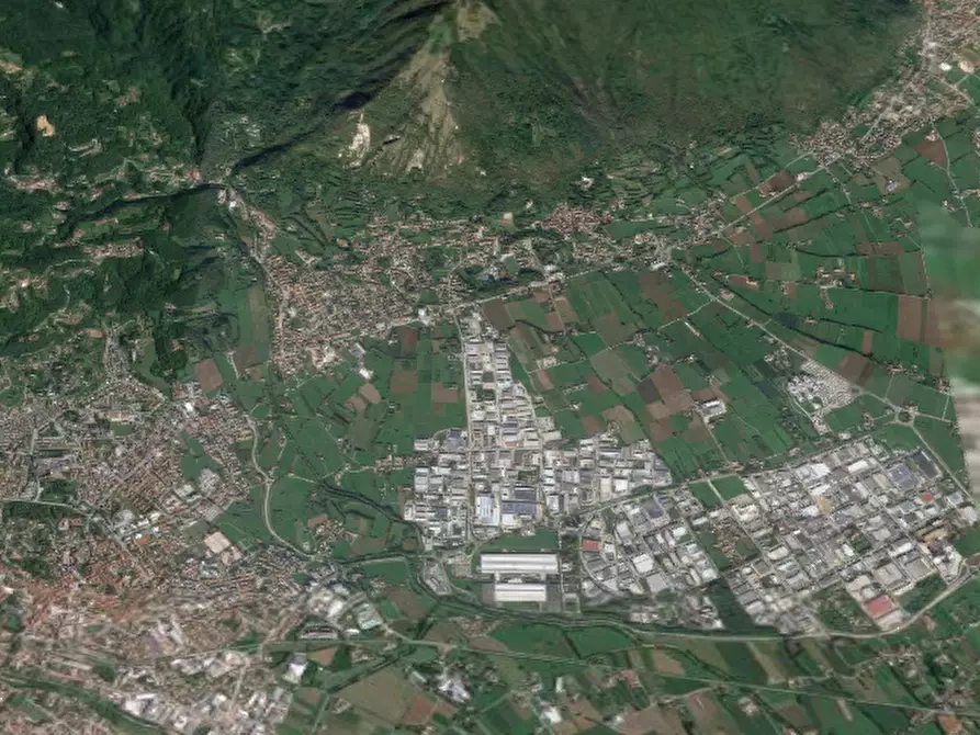 Immagine 22 di Terreno edificabile in vendita  in via Volti a Santorso