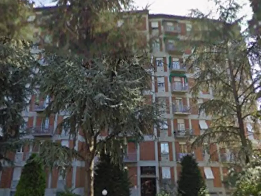 Immagine 23 di Appartamento in vendita  in Via Montefiorino a Reggio Nell'emilia