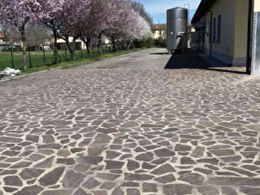 Immagine 8 di Appartamento in vendita  in Via Casetti a Anzola Dell'emilia