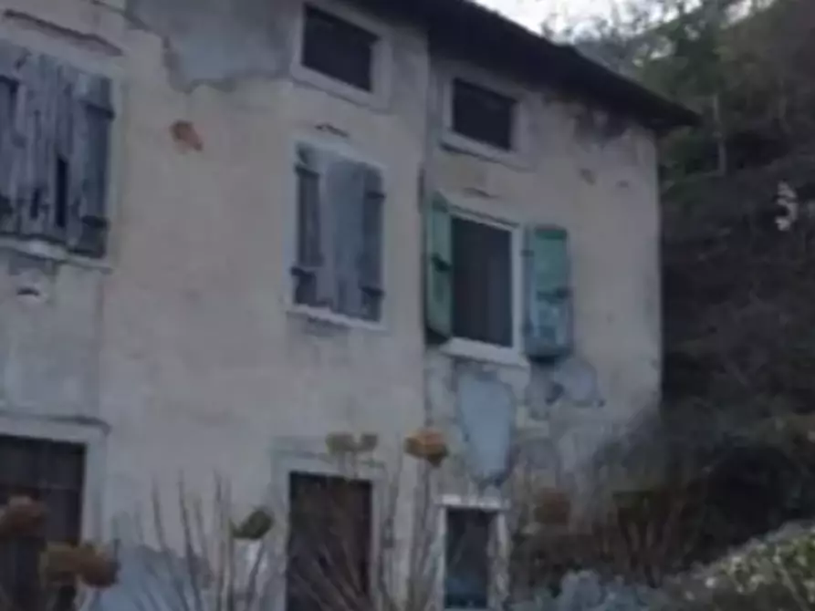 Immagine 1 di Casa bifamiliare in vendita  in Via Stivanelli a Cornedo Vicentino