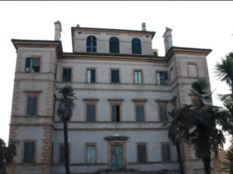 Immagine 3 di Villa in vendita  in Via XX Settembre a Porto Sant'elpidio