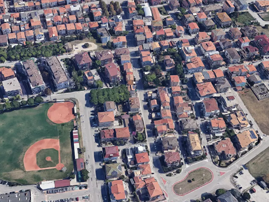 Immagine 10 di Villa in vendita  in Via XX Settembre a Porto Sant'elpidio