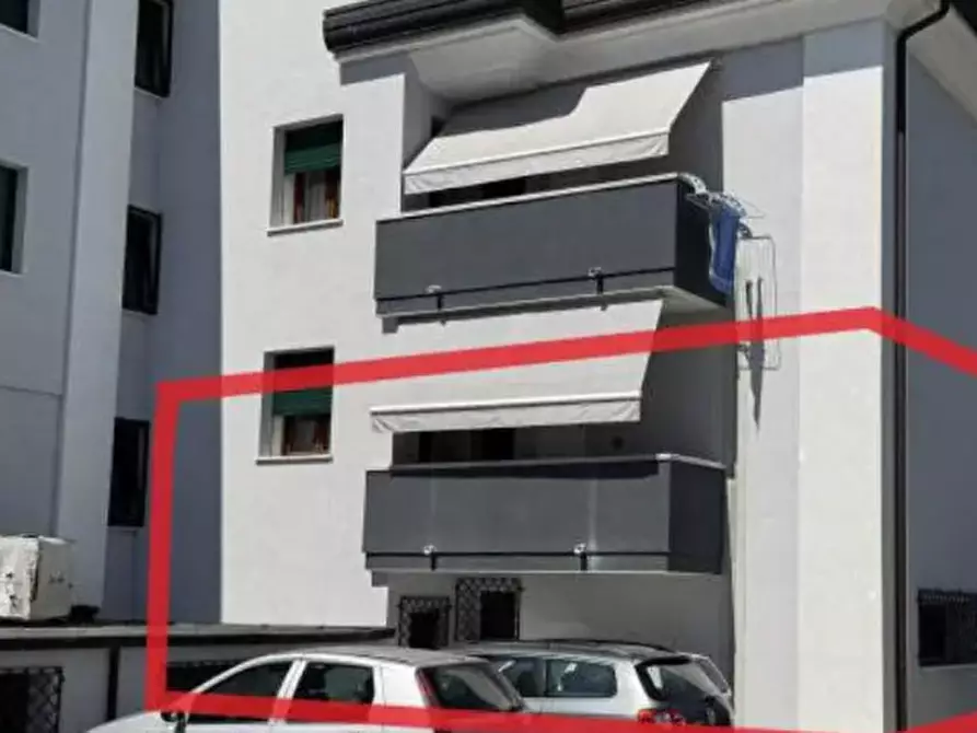 Immagine 3 di Appartamento in vendita  in Via delle Orchidee  a Camisano Vicentino