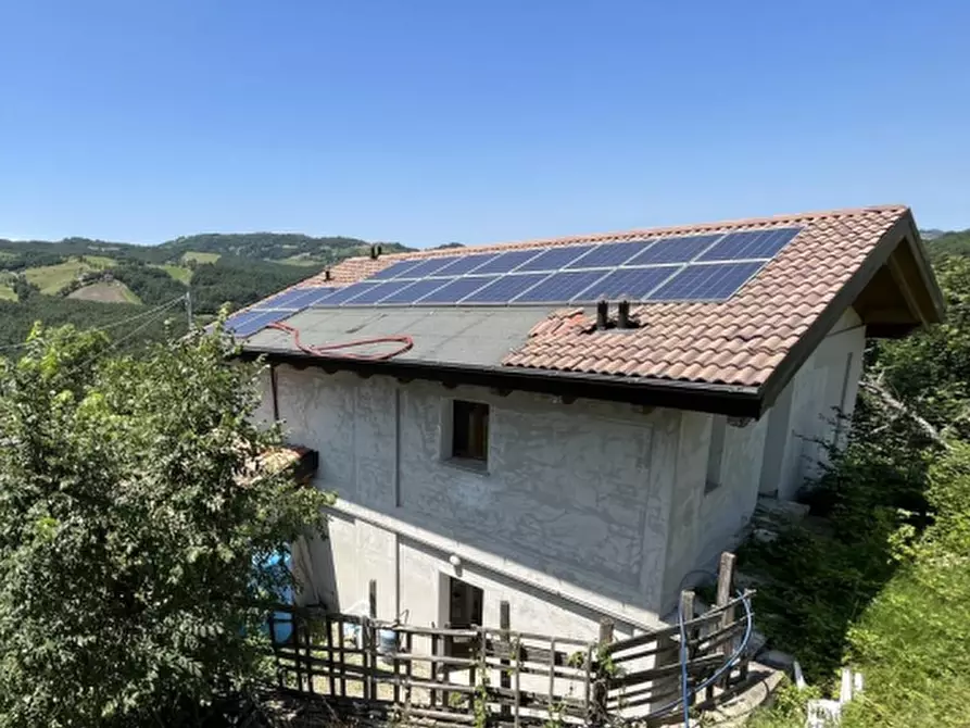 Immagine 3 di Rustico / casale in vendita  in Via Rivella a Castel D'aiano