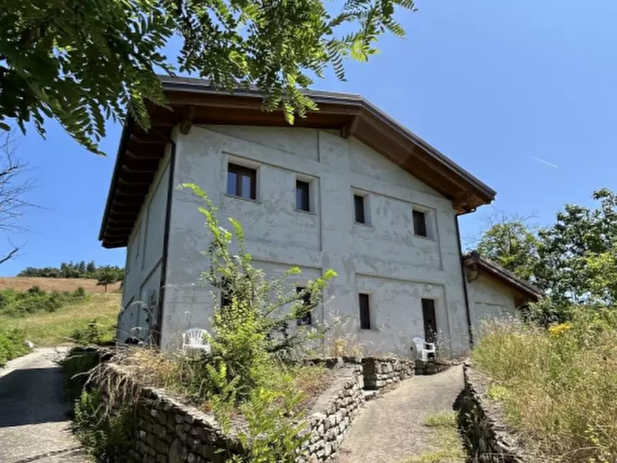 Immagine 4 di Rustico / casale in vendita  in Via Rivella a Castel D'aiano