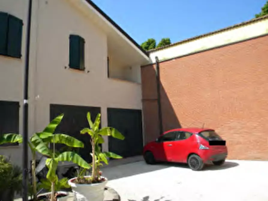 Immagine 4 di Casa indipendente in vendita  in Strada Pironda a Reggiolo