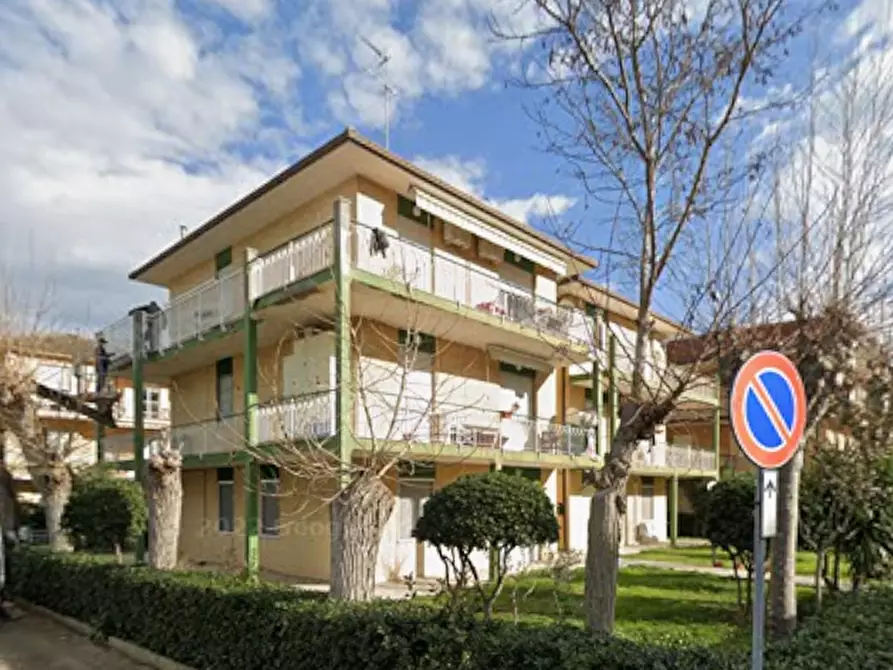 Immagine 7 di Appartamento in vendita  in Via Ottavio Adami a Fermo