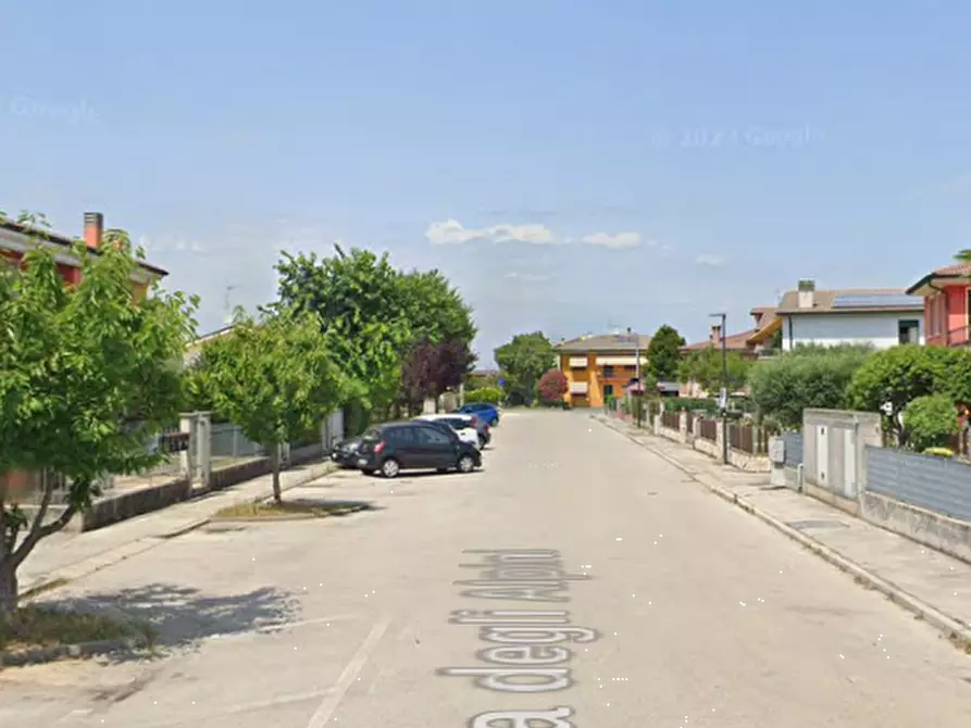 Immagine 19 di Appartamento in vendita  in Via Chiesa di Cerealto  a Valdagno