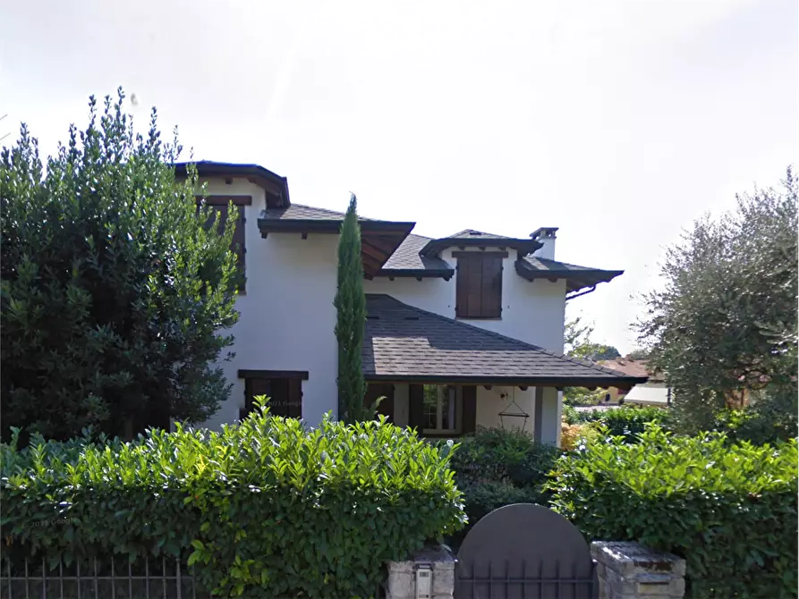 Immagine 9 di Porzione di villa in vendita  in Via Dante Alighieri  a Sarego