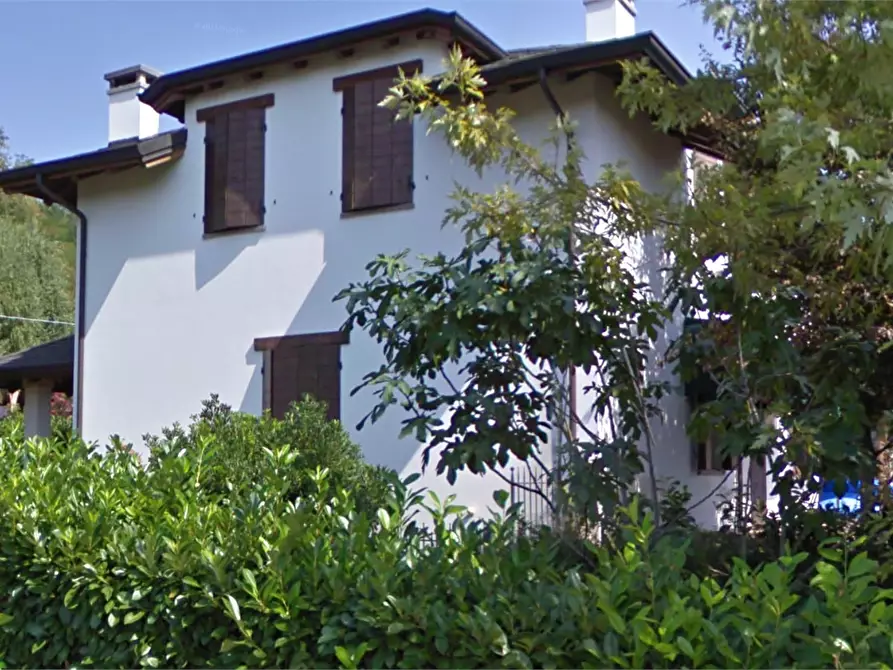 Immagine 15 di Porzione di villa in vendita  in Via Dante Alighieri  a Sarego