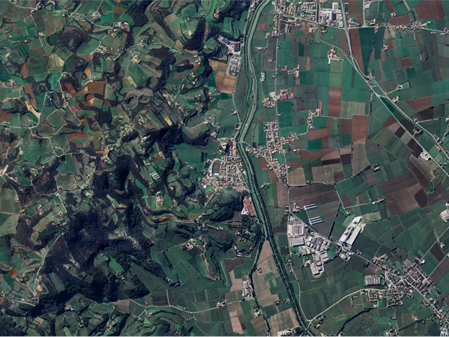 Immagine 25 di Porzione di villa in vendita  in Via Dante Alighieri  a Sarego