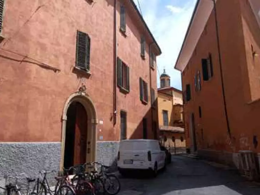 Immagine 3 di Appartamento in vendita  in Via Schiavonia a Bologna