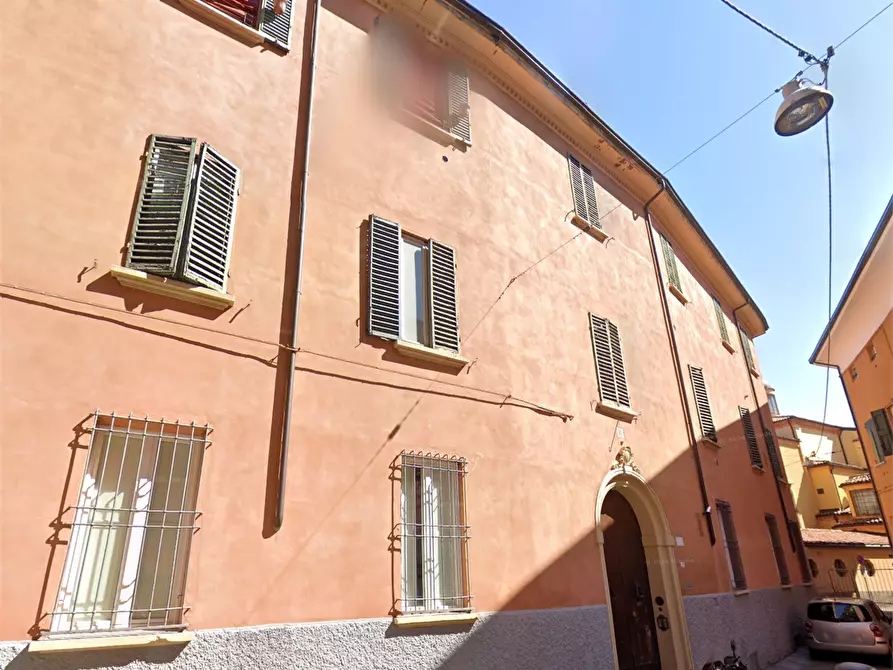 Immagine 7 di Appartamento in vendita  in Via Schiavonia a Bologna