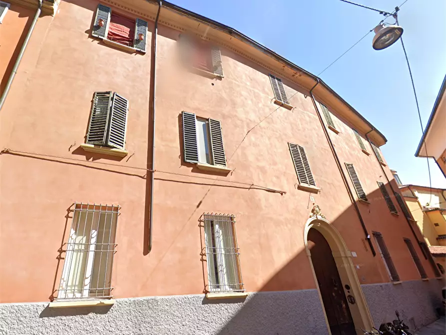 Immagine 8 di Appartamento in vendita  in Via Schiavonia a Bologna