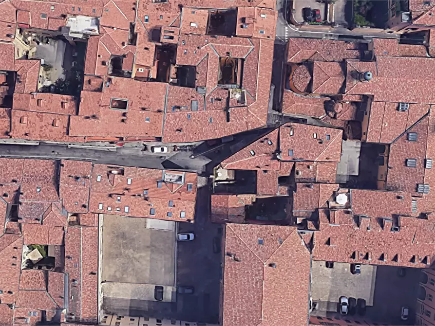 Immagine 15 di Appartamento in vendita  in Via Schiavonia a Bologna