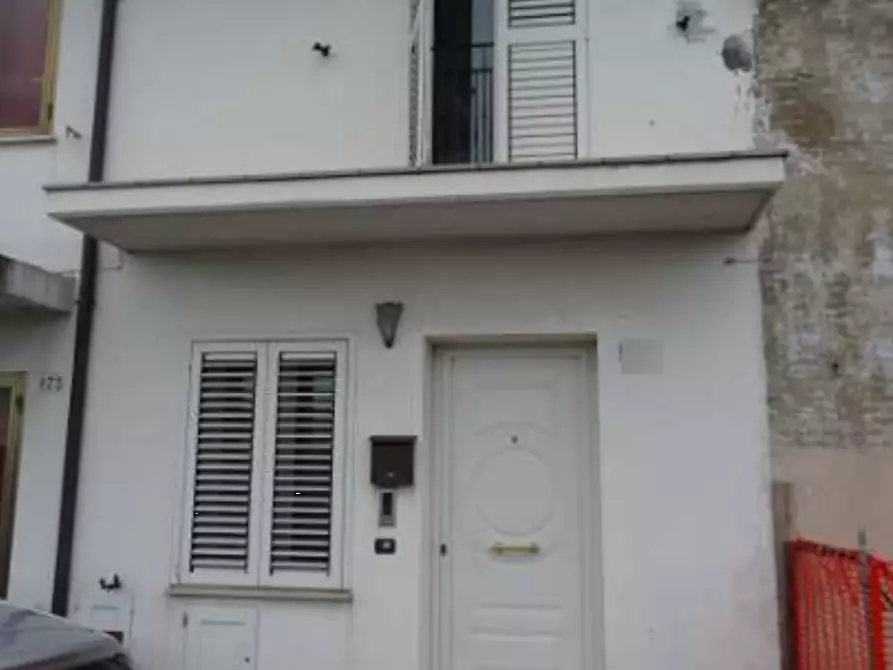 Immagine 7 di Porzione di casa in vendita  in Via Flaminia a Riccione