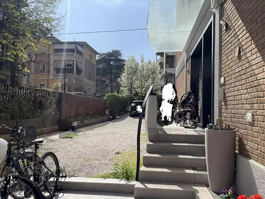 Immagine 8 di Appartamento in vendita  in Viale Antonio Aldini a Bologna