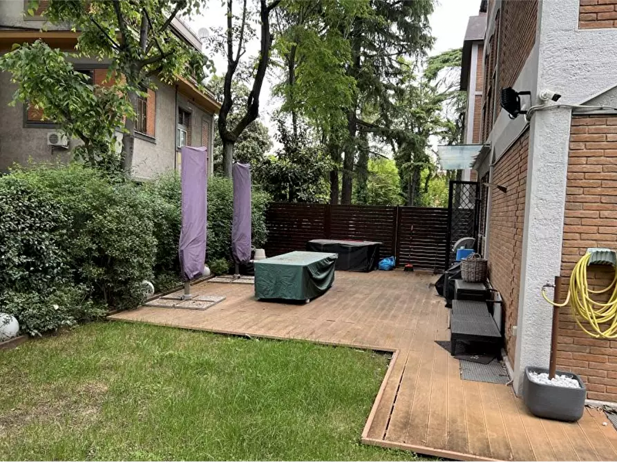 Immagine 10 di Appartamento in vendita  in Viale Antonio Aldini a Bologna