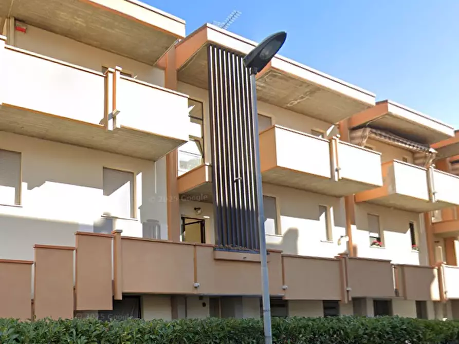 Immagine 4 di Appartamento in vendita  in Viale Cervignano del Friuli a Rimini