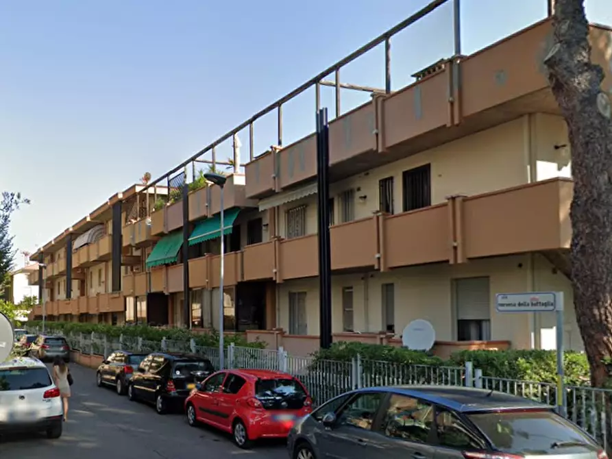 Immagine 12 di Appartamento in vendita  in Viale Cervignano del Friuli a Rimini