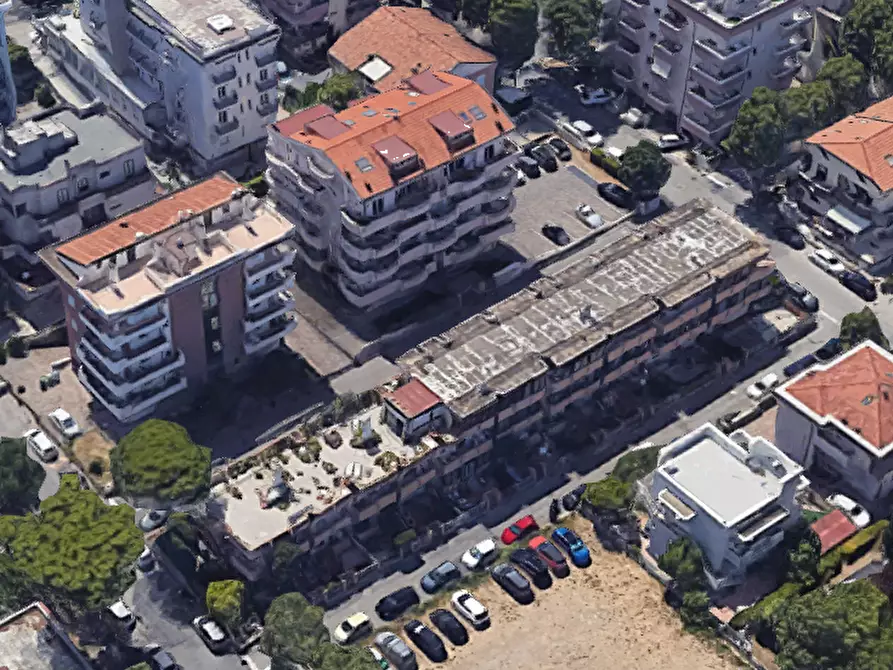 Immagine 16 di Appartamento in vendita  in Viale Cervignano del Friuli a Rimini