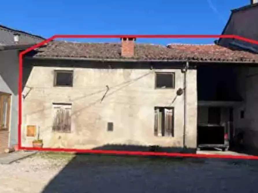 Immagine 1 di Casa indipendente in vendita  in Via Europa a Isola Vicentina