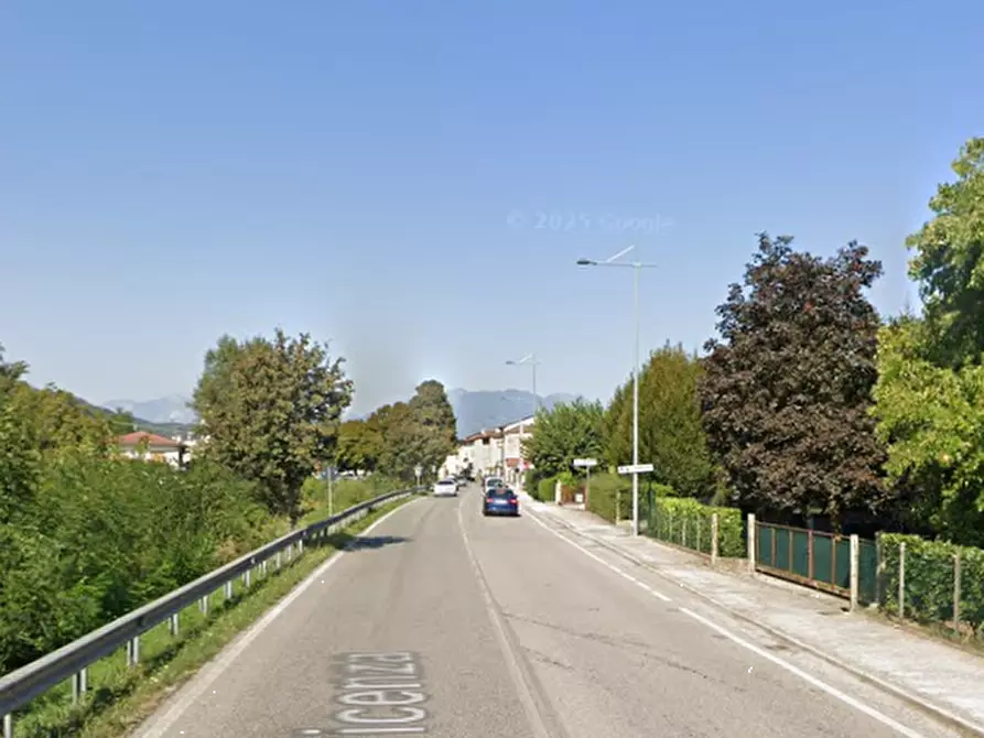Immagine 9 di Casa indipendente in vendita  in Via Europa a Isola Vicentina