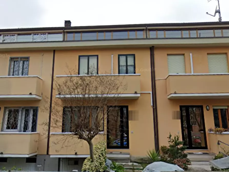 Immagine 7 di Porzione di casa in vendita  in Via del Biancospino a Rimini