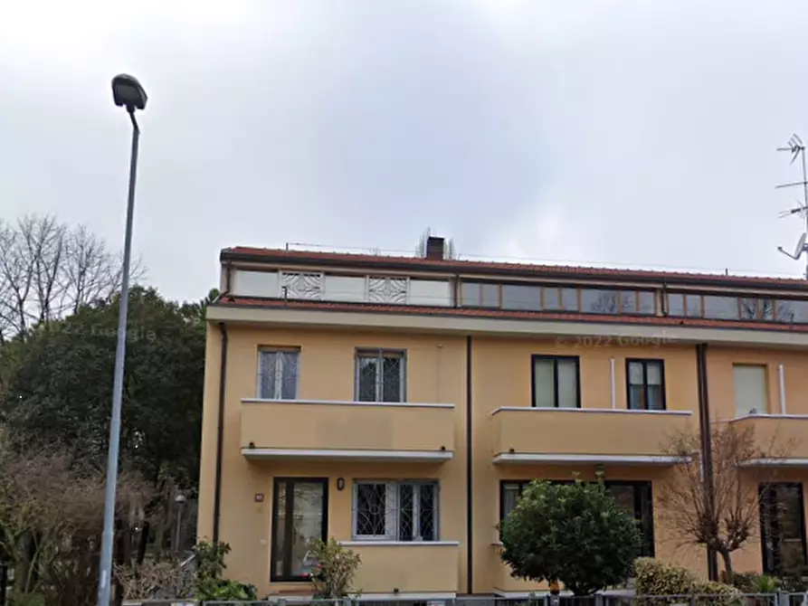 Immagine 9 di Porzione di casa in vendita  in Via del Biancospino a Rimini