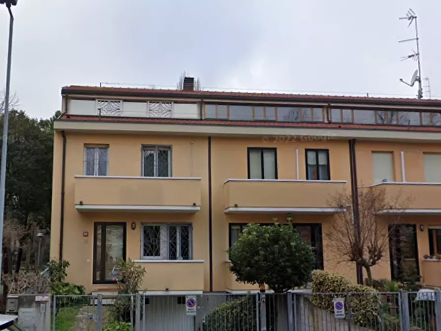 Immagine 17 di Porzione di casa in vendita  in Via del Biancospino a Rimini