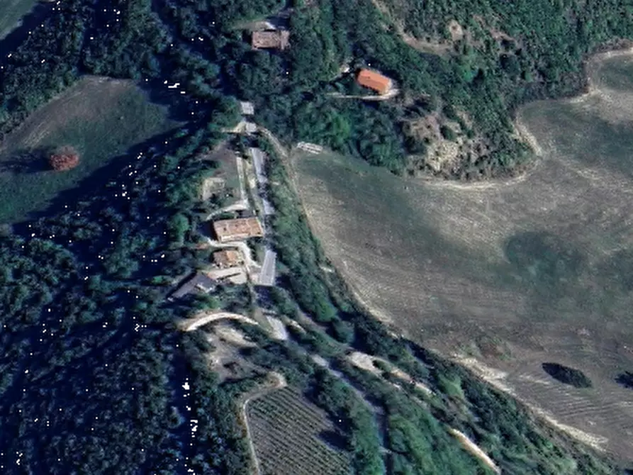 Immagine 3 di Casa indipendente in vendita  in  Via Girofalco a Urbino