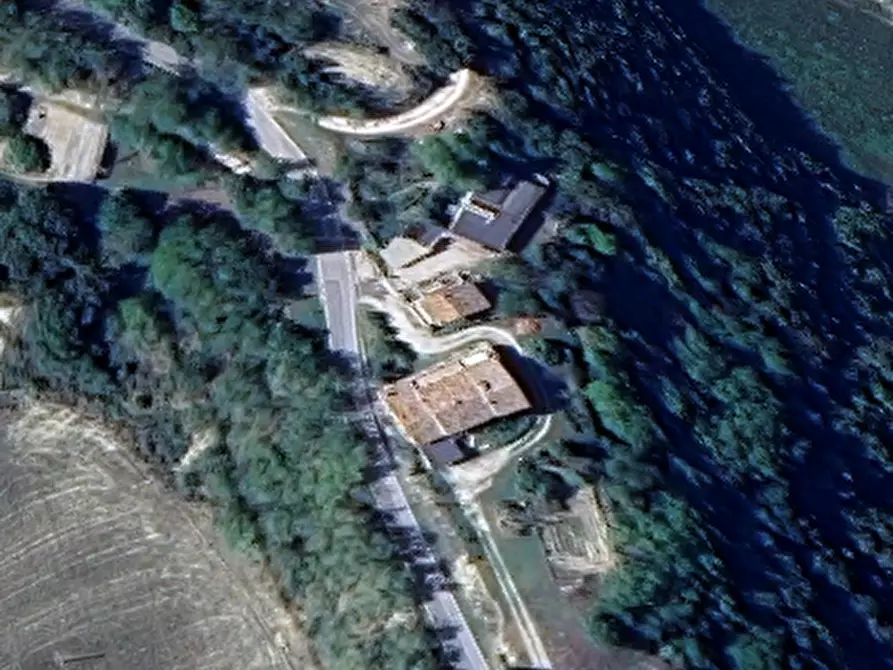 Immagine 29 di Casa indipendente in vendita  in  Via Girofalco a Urbino