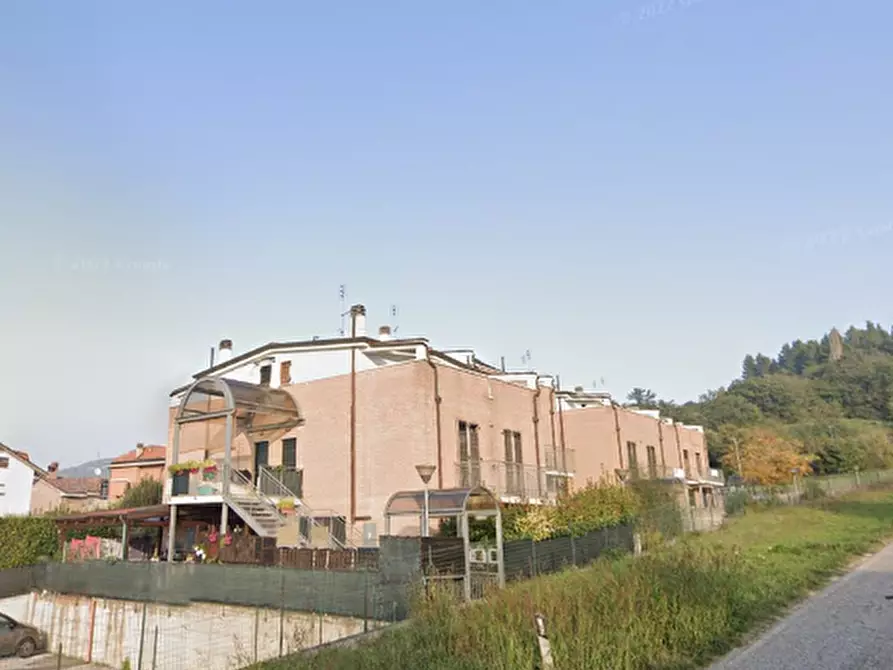 Immagine 12 di Appartamento in vendita  in Via Monte Bianco a Petriano