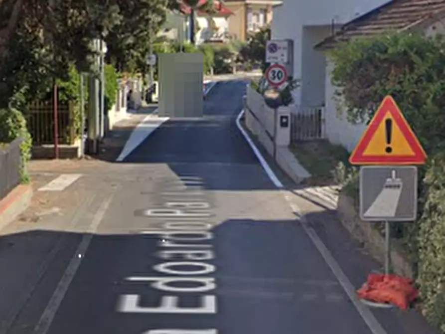 Immagine 15 di Appartamento in vendita  in Via Edoardo Pantano a Cattolica