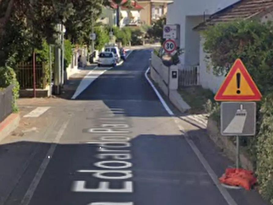 Immagine 5 di Ufficio in vendita  in Via Edoardo Pantano a Cattolica