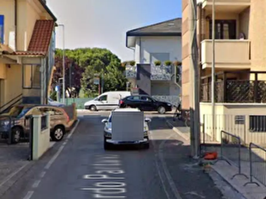 Immagine 6 di Ufficio in vendita  in Via Edoardo Pantano a Cattolica