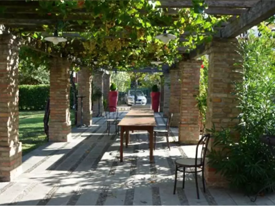 Immagine 10 di Negozio in vendita  in Via Casale a Verucchio